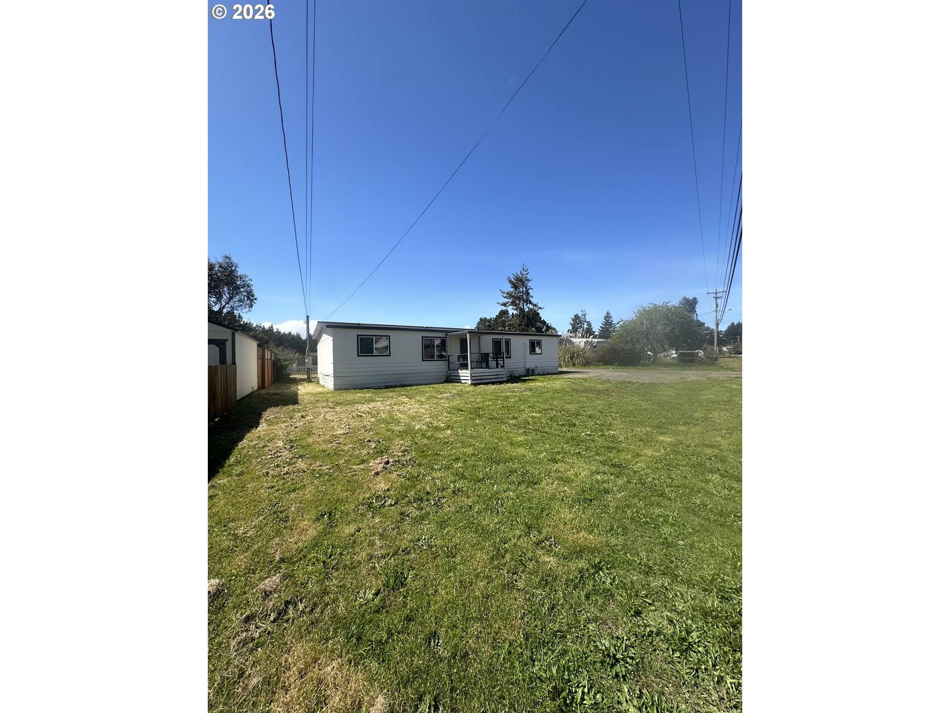 355 N 8TH ST, Lakeside, OR 97449