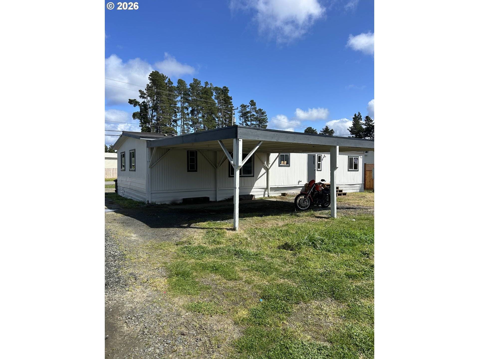 355 N 8TH ST, Lakeside, OR 97449