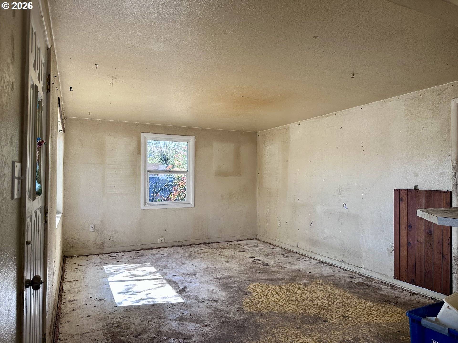 4641 ROYAL AVE, Eugene, OR 97402