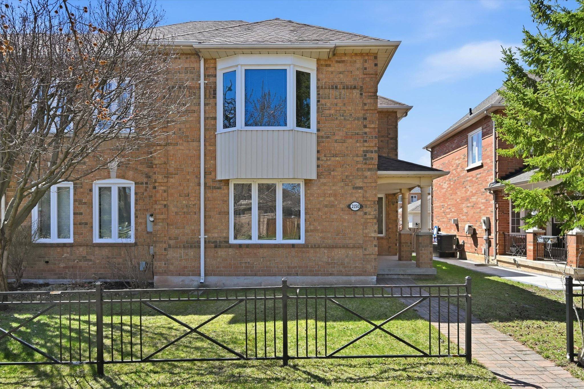 2150 Fourth Line, Oakville, ON L6M 3T2