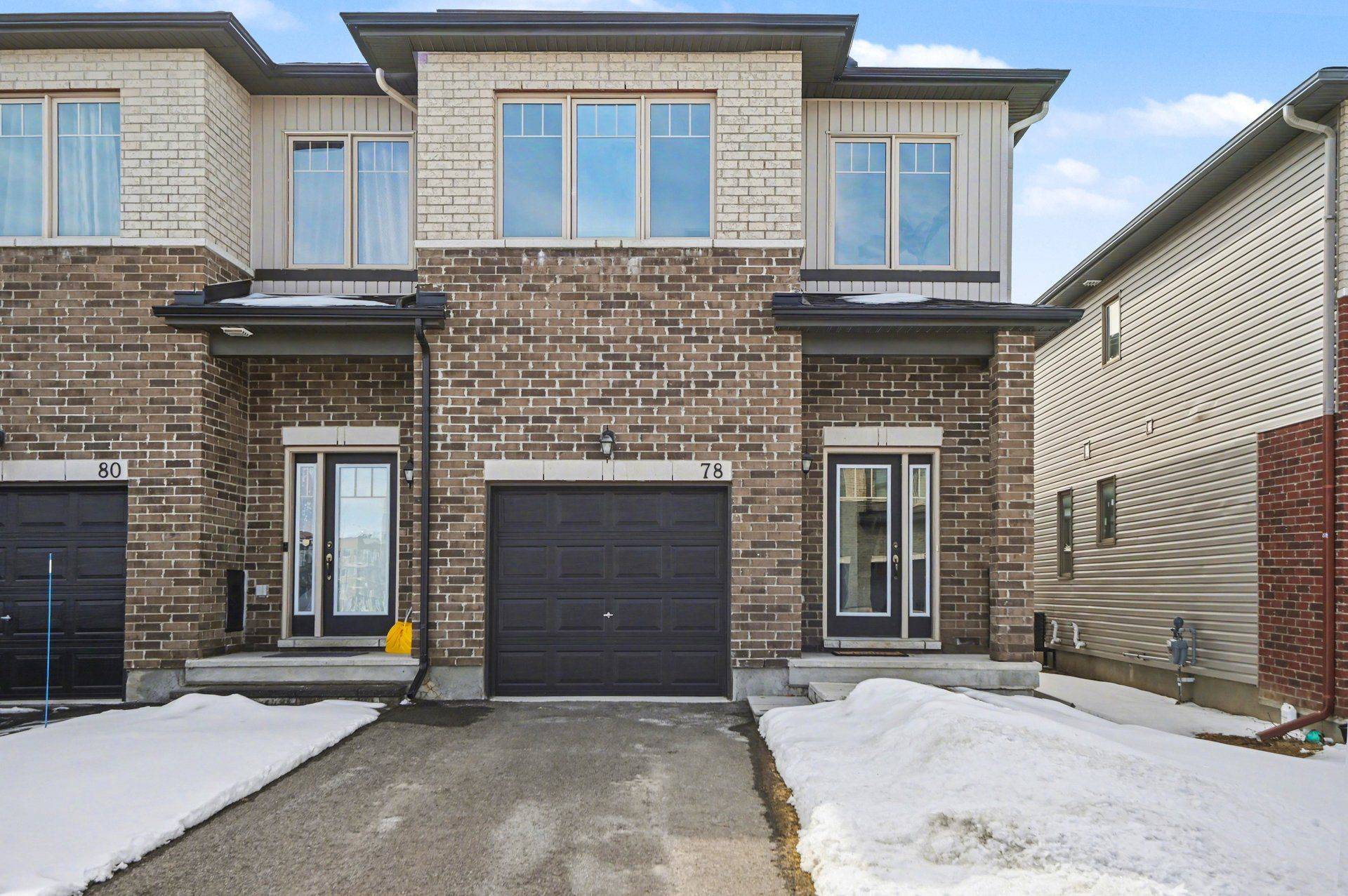 78 Rallidale ST, Blossom Park - Airport And Area, ON K1X 0G7