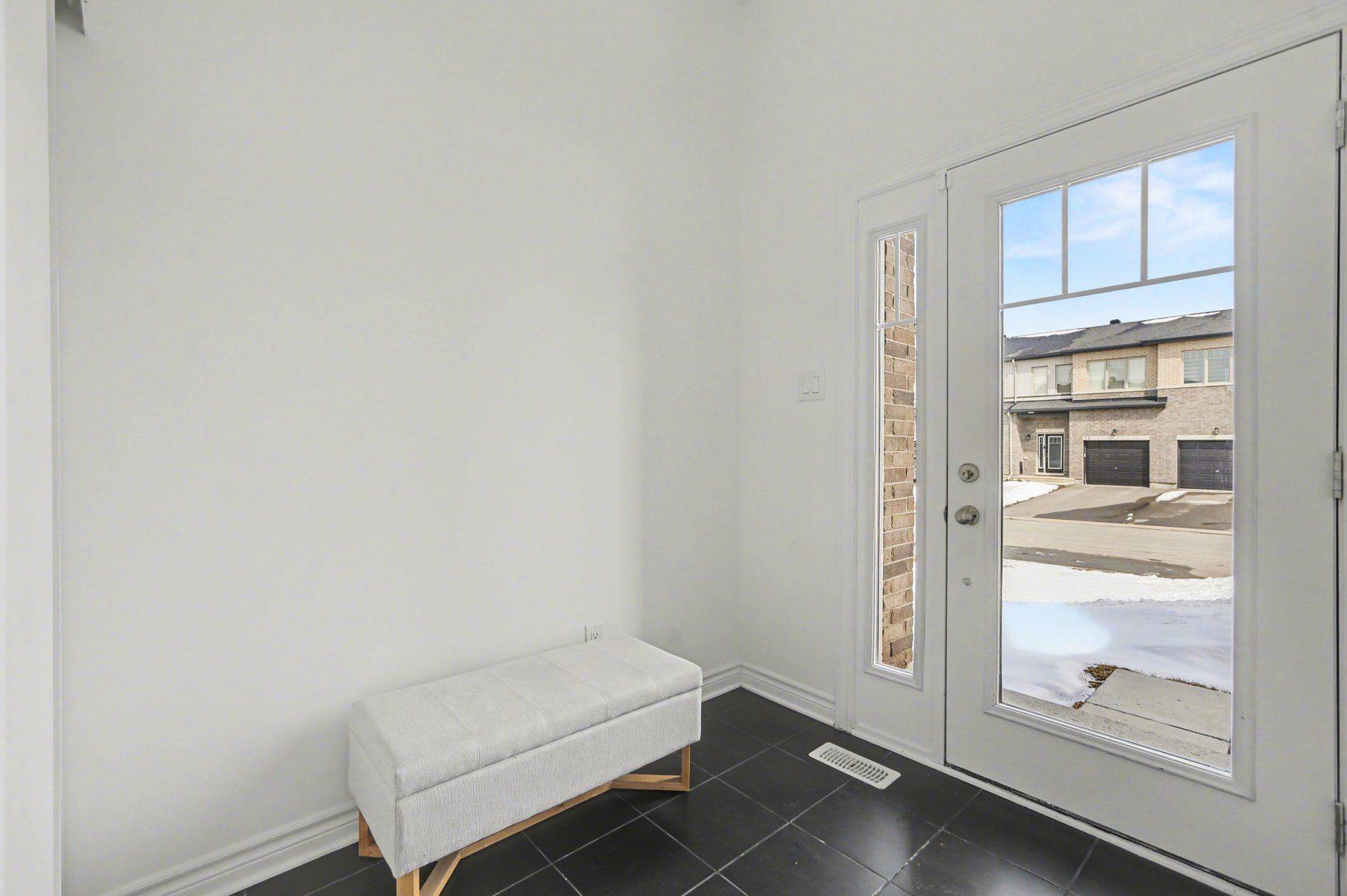 78 Rallidale ST, Blossom Park - Airport And Area, ON K1X 0G7