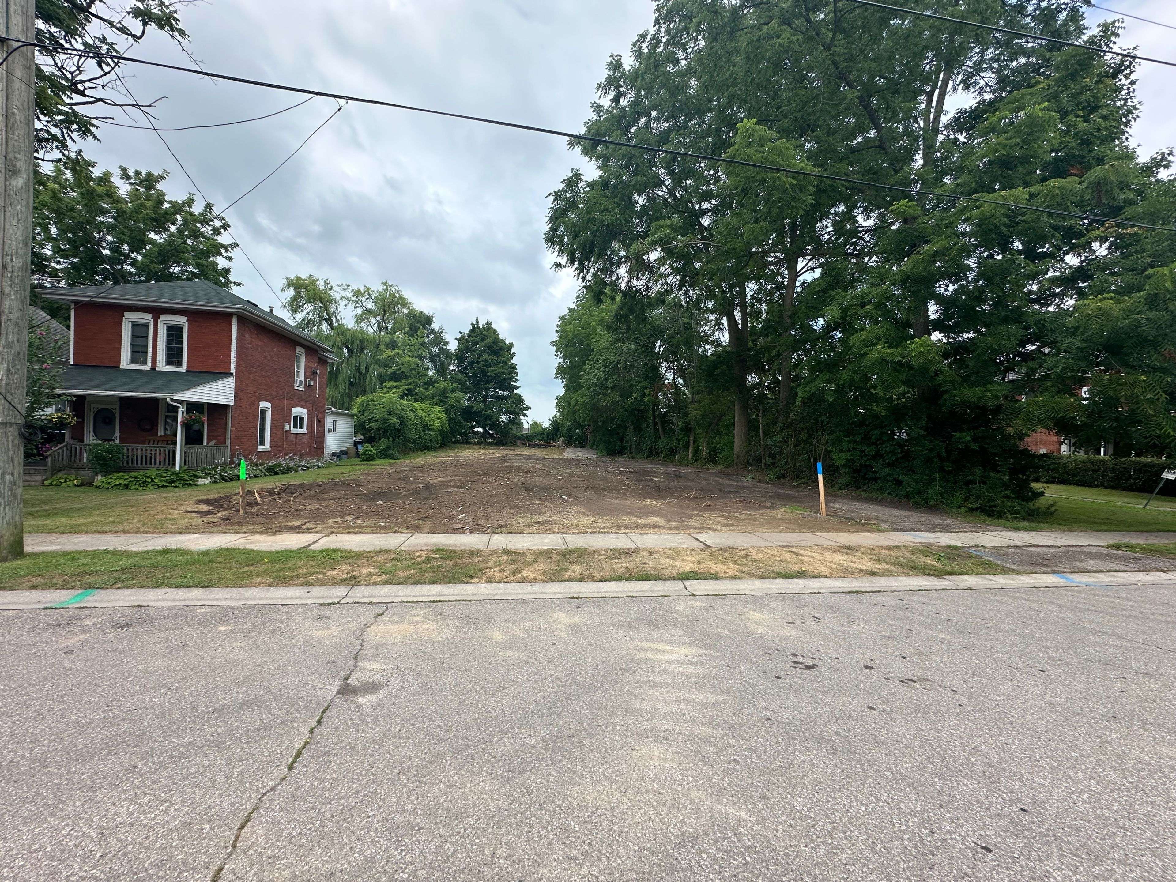 49 Ellis ST, Norfolk, ON N0E 1M0