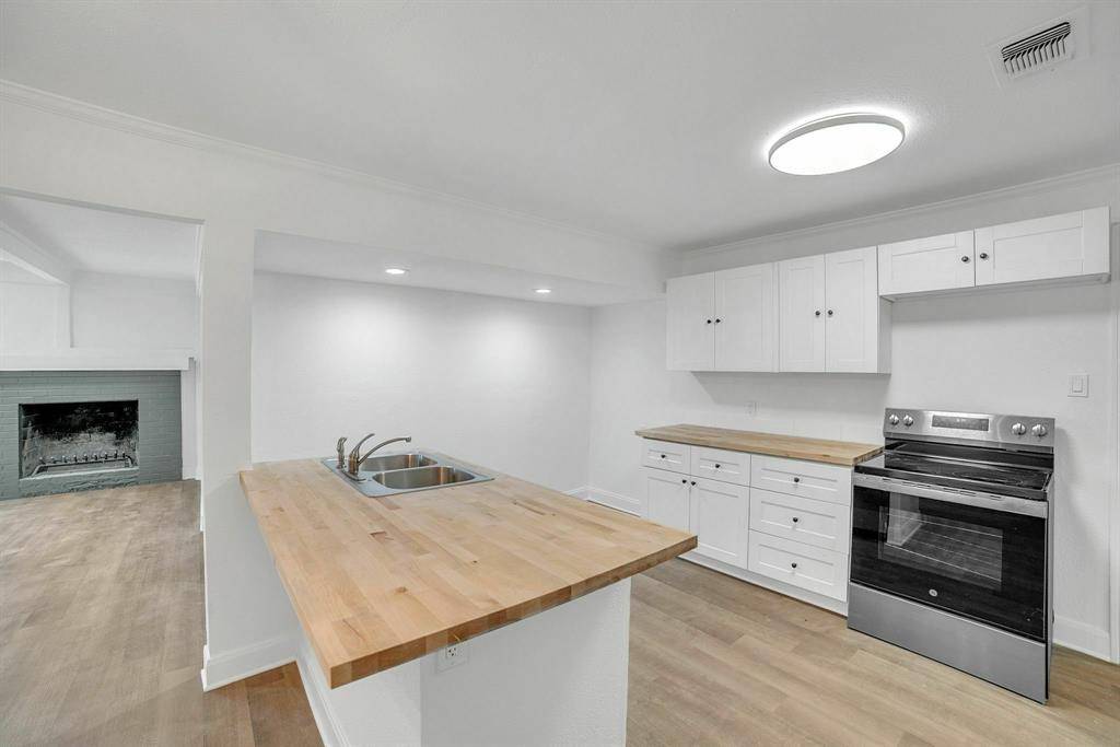 805 20th Street SE, Paris, TX 75460