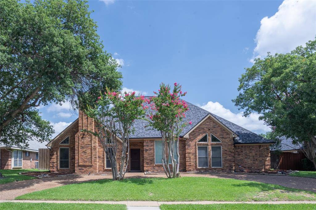 3905 Cross Bend Road, Plano, TX 75023