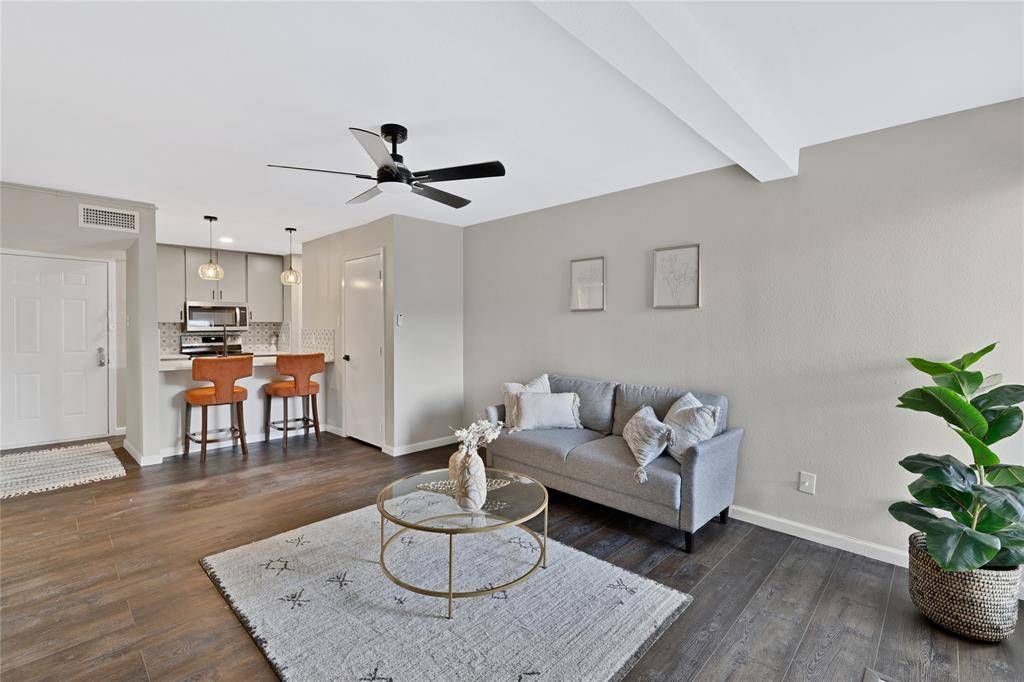 5500 Boca Raton Boulevard #327, Fort Worth, TX 76112