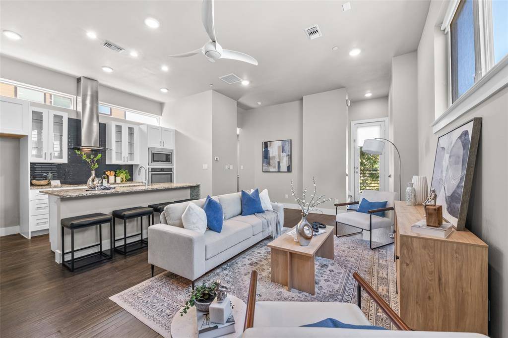 5810 Bryan Parkway #100, Dallas, TX 75206