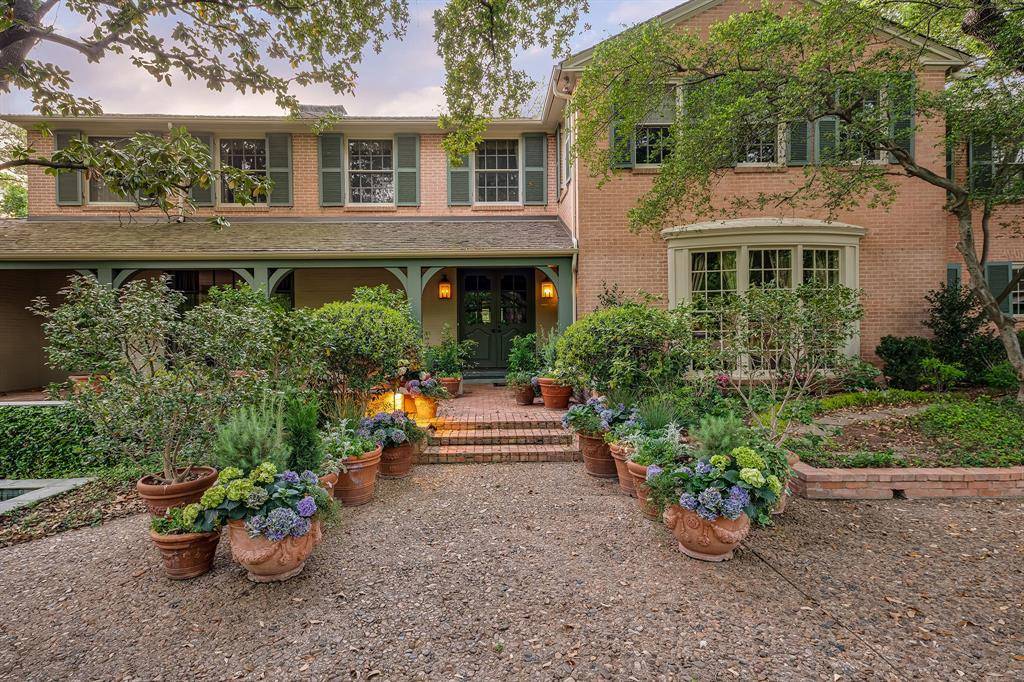 5007 Seneca Drive, Dallas, TX 75209