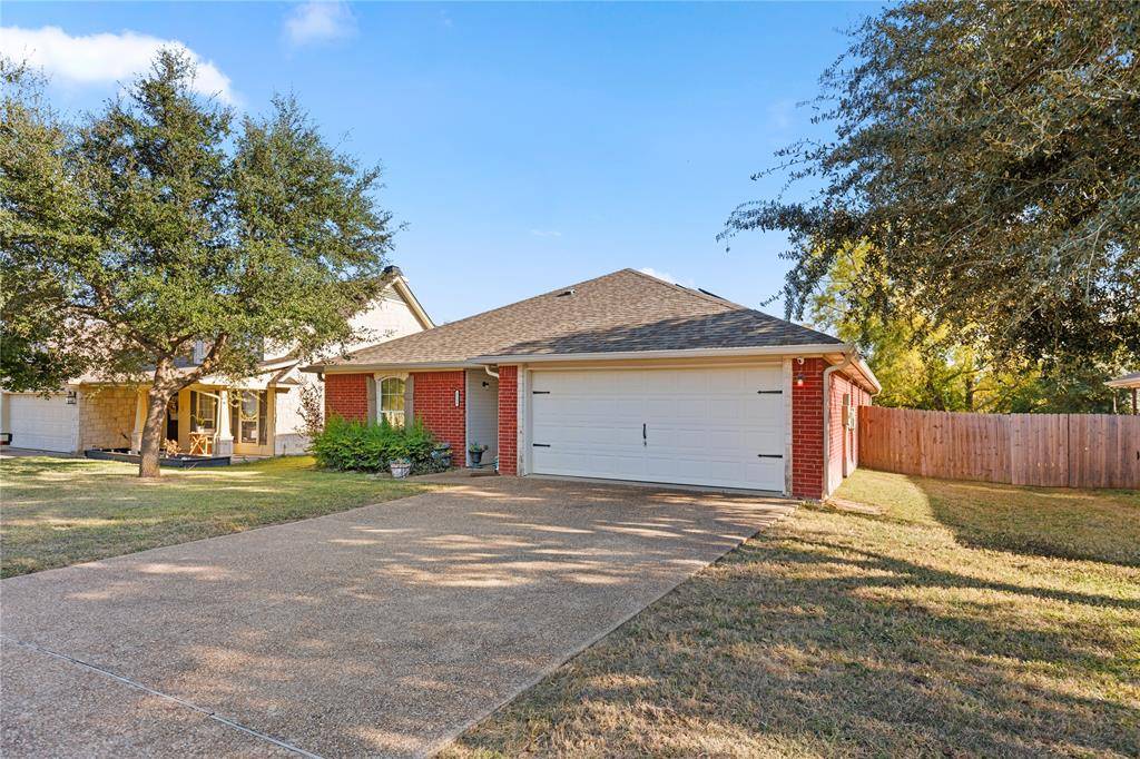 3156 Lippizan Street, Robinson, TX 76706