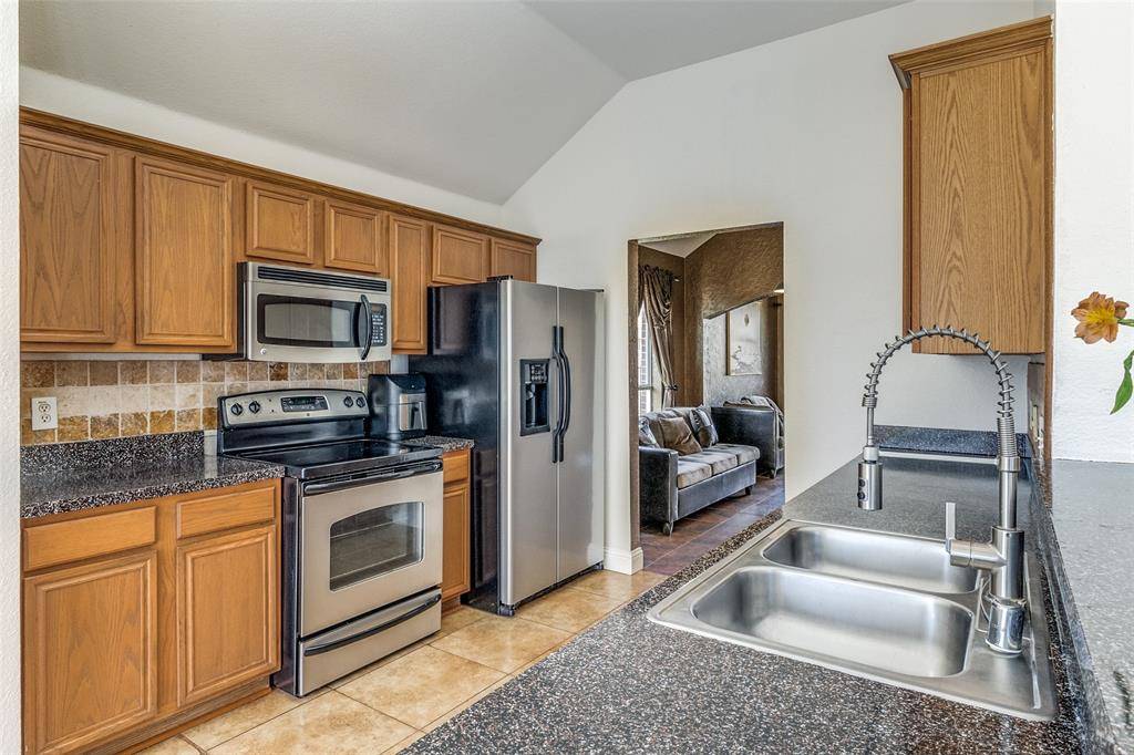 4621 Saint Francis Avenue, Dallas, TX 75227