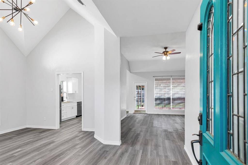 5105 Haydenbend Circle, Grapevine, TX 76051