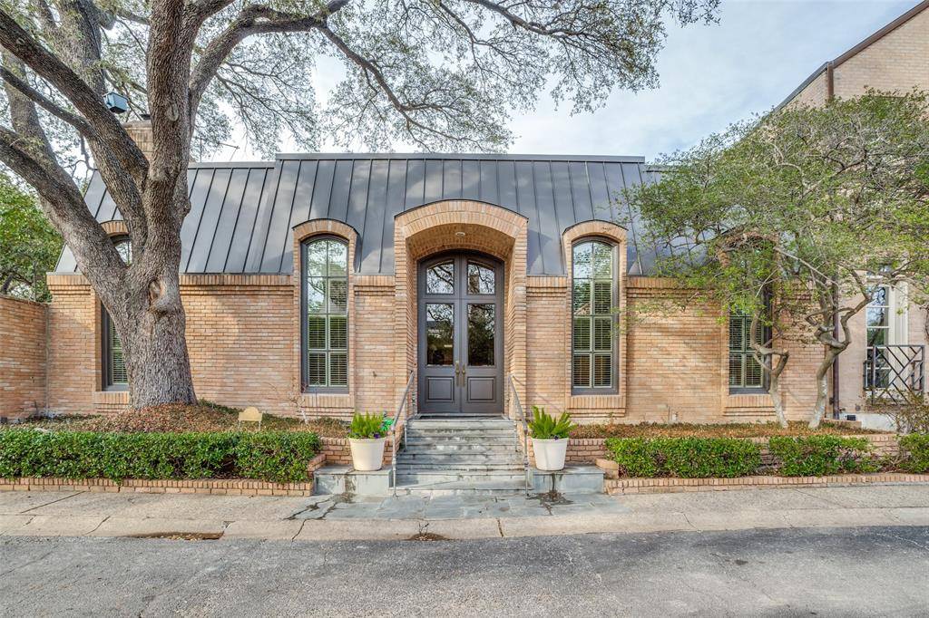 5845 Farquhar Lane, Dallas, TX 75209