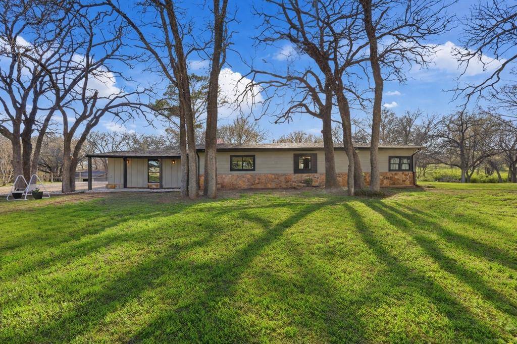 1006 NEWELL Drive, Hudson Oaks, TX 76087