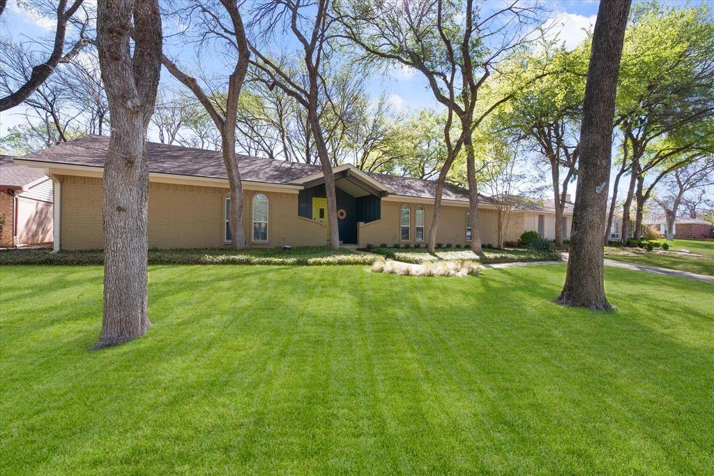 2003 Botts Drive, Arlington, TX 76012