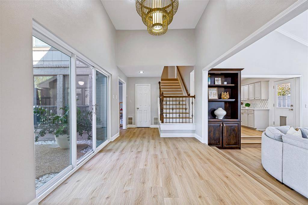 5805 Sand Shell Court, Dallas, TX 75252