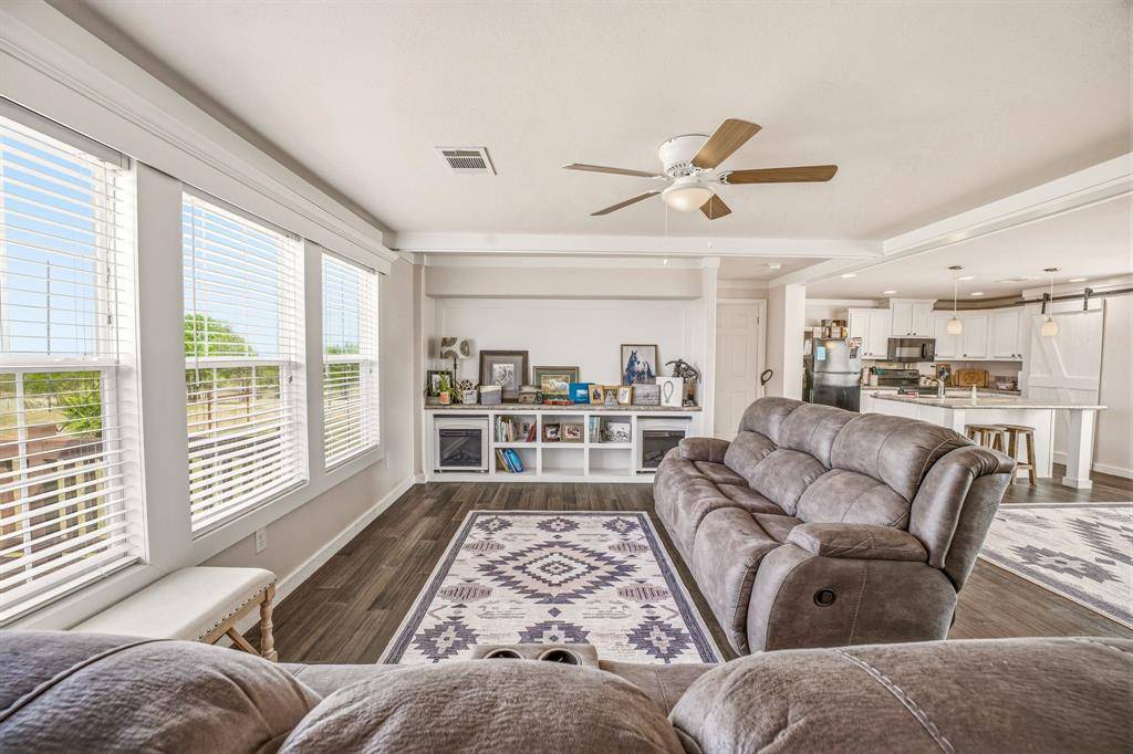 8270 County Road 196, Bluff Dale, TX 76433