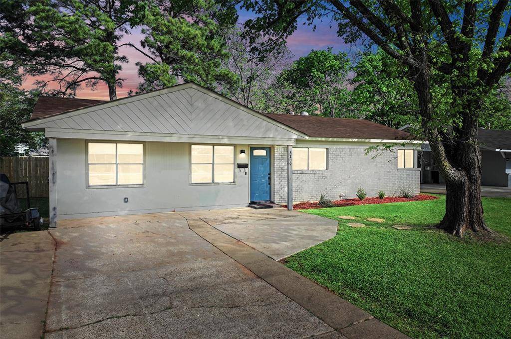 3209 Bistineau Drive, Bossier City, LA 71112