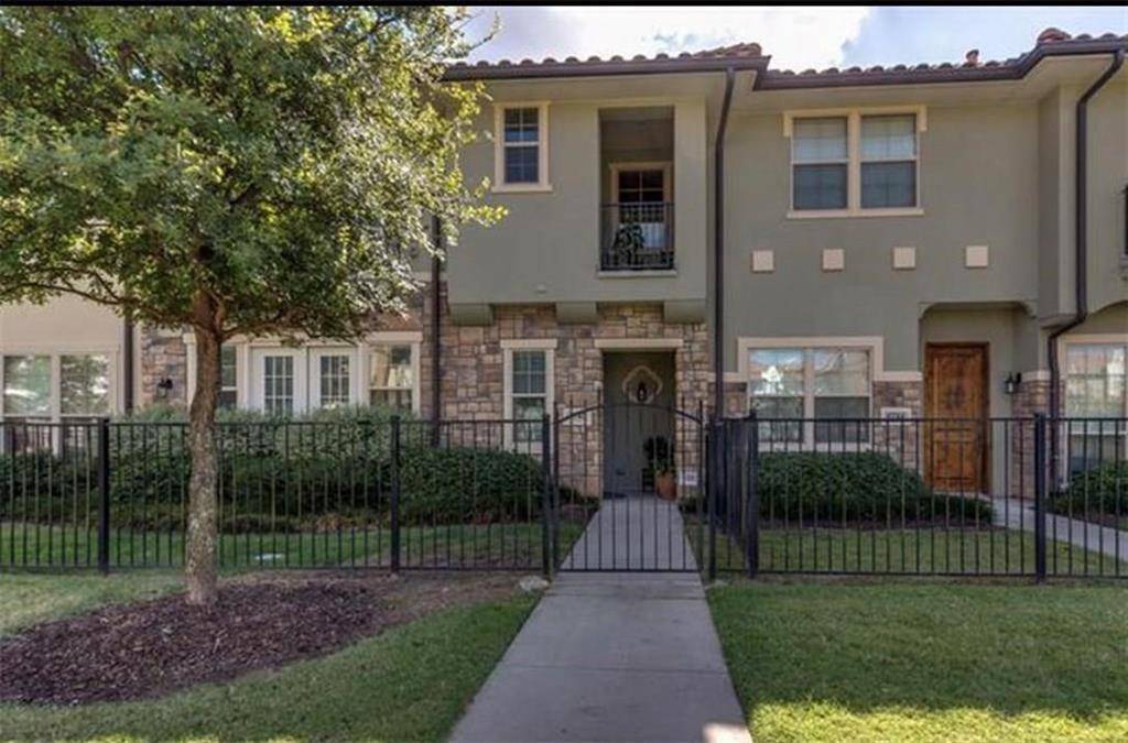 6740 San Roque #33, Irving, TX 75039