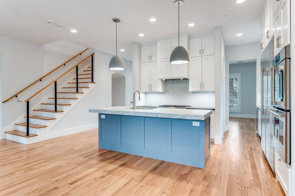 4652 Livingston Avenue, Highland Park, TX 75209