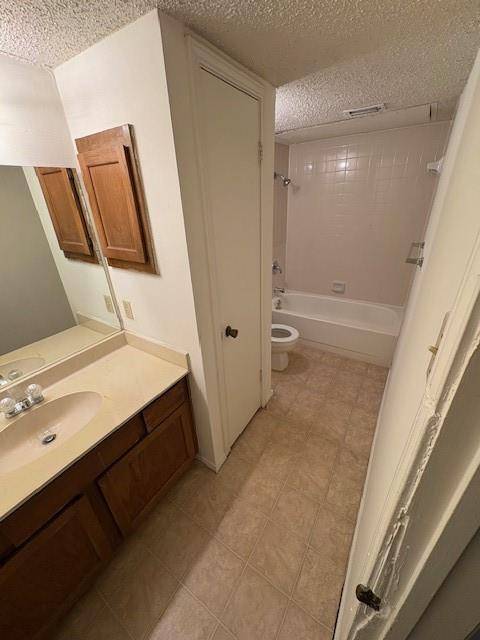 8109 SKILLMAN #2018, Dallas, TX 75231