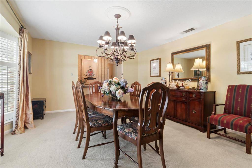 3302 Peachtree Lane, Pantego, TX 76013