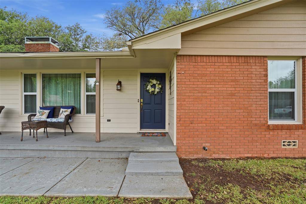 1216 Hilltop Drive, Cleburne, TX 76033