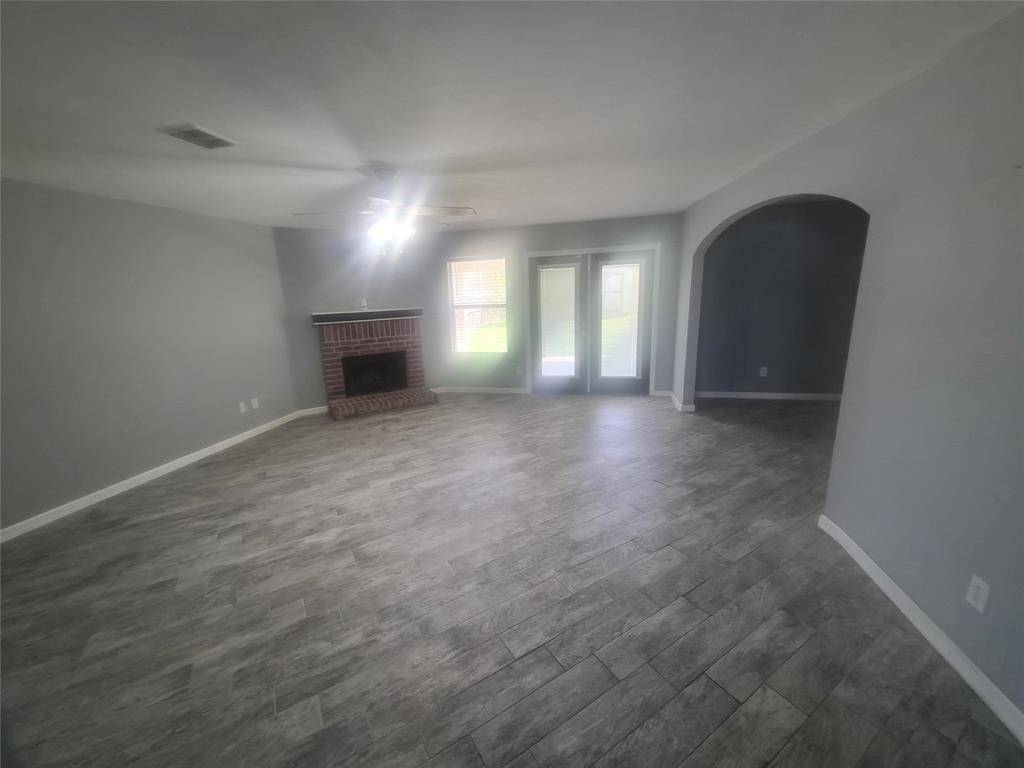 4209 Gray Fox Drive, Fort Worth, TX 76123