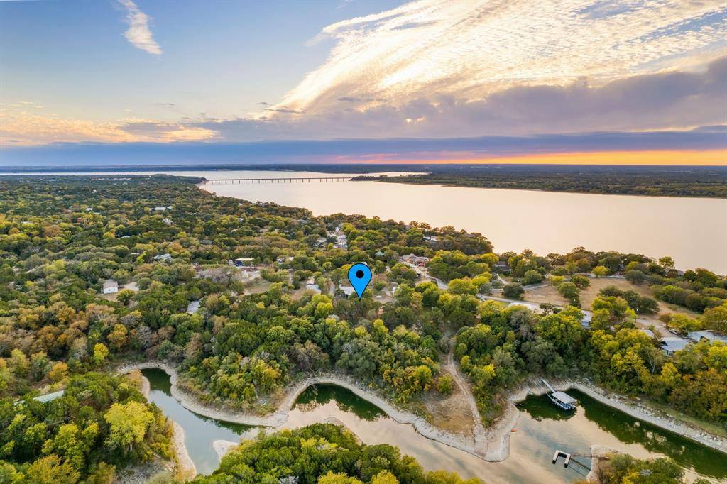 240 Canyon Drive, Whitney, TX 76692