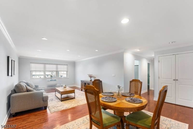 530 Park Ave #202, Scotch Plains Twp., NJ 07076