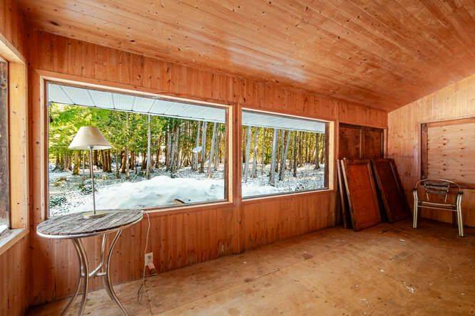 52 Spry Lake RD, South Bruce Peninsula, ON N0H 2T0