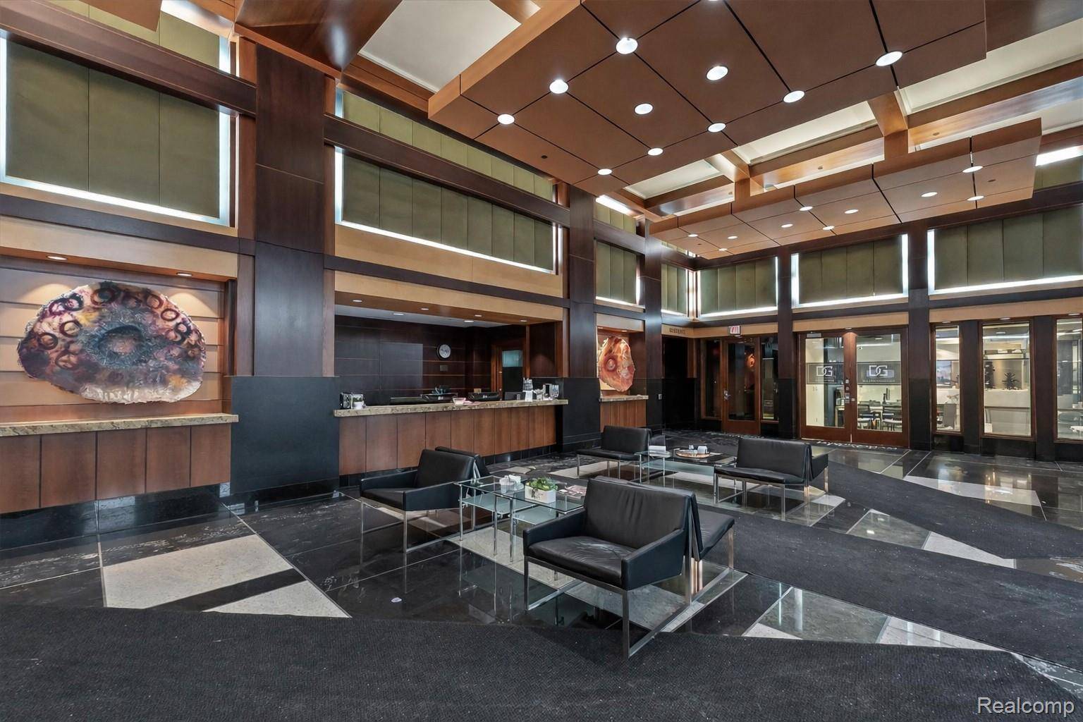 411 S Old Woodward AVE #924, Birmingham, MI 48009