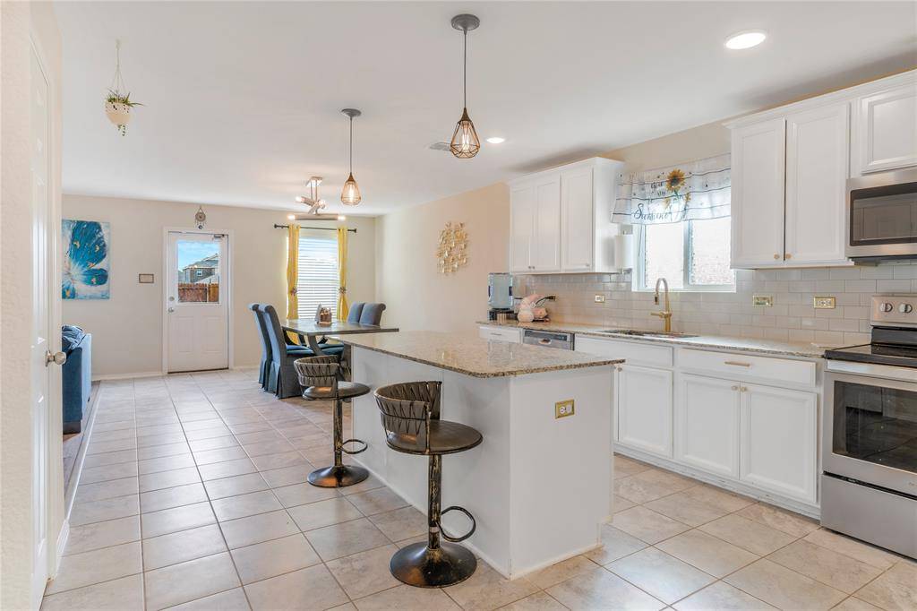 1808 Arcola Court, Forney, TX 75126