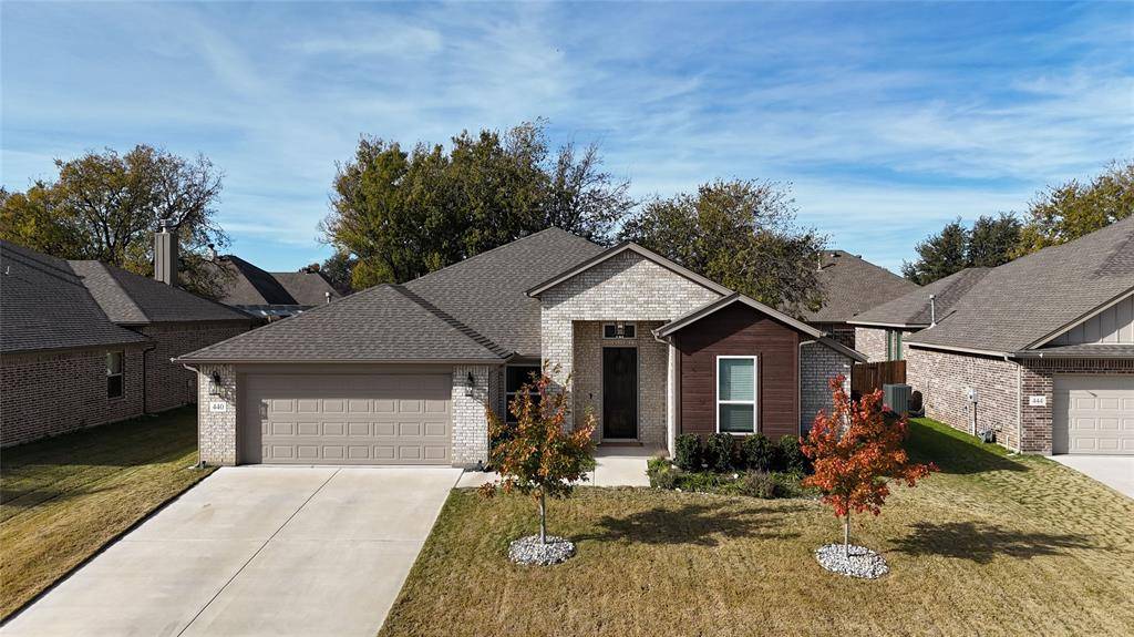 440 Brinkley Drive, Saginaw, TX 76179