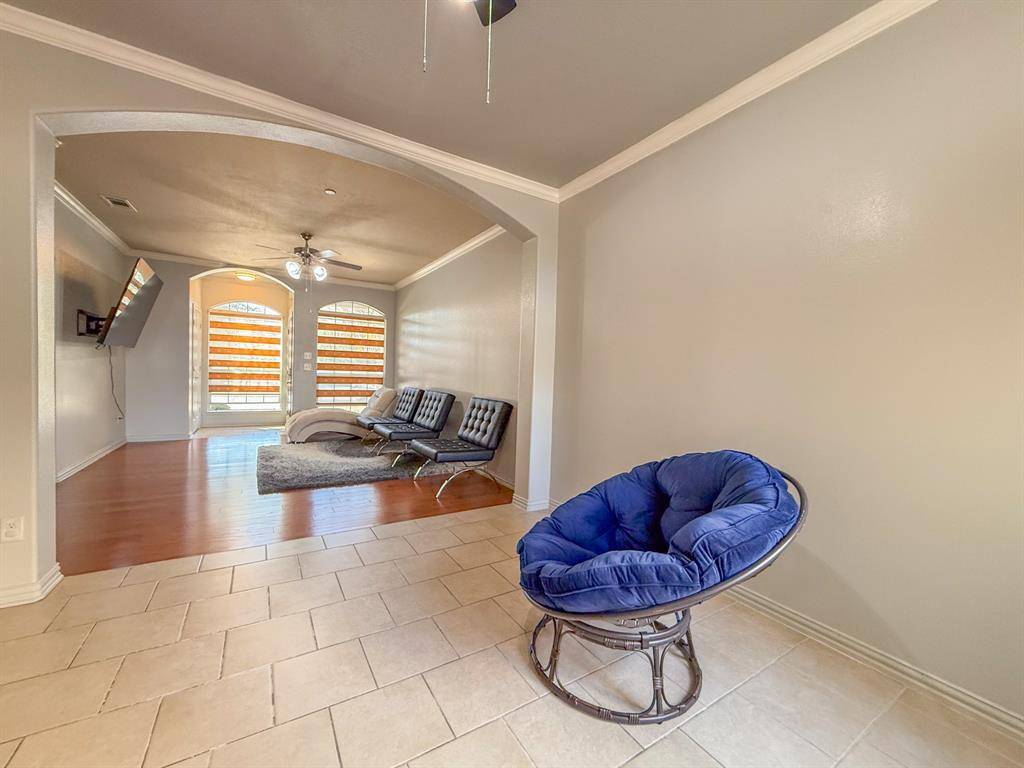 4912 Empire Way, Irving, TX 75038