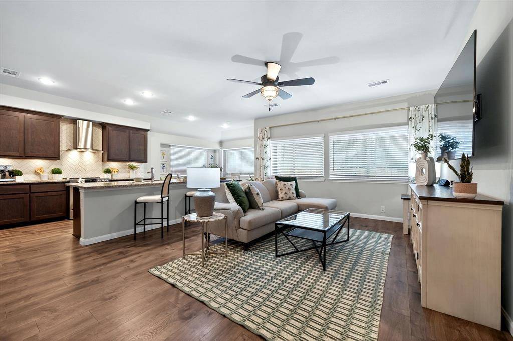 532 Lucas Lane, Lavon, TX 75166