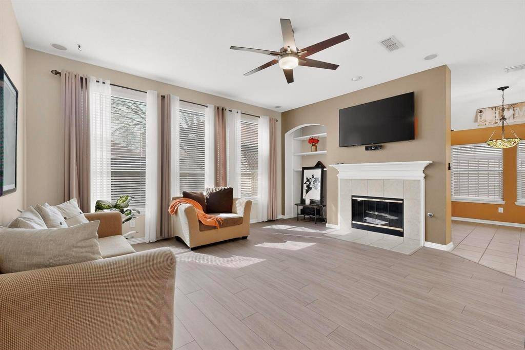 6869 Cape Cod Drive, Grand Prairie, TX 75054