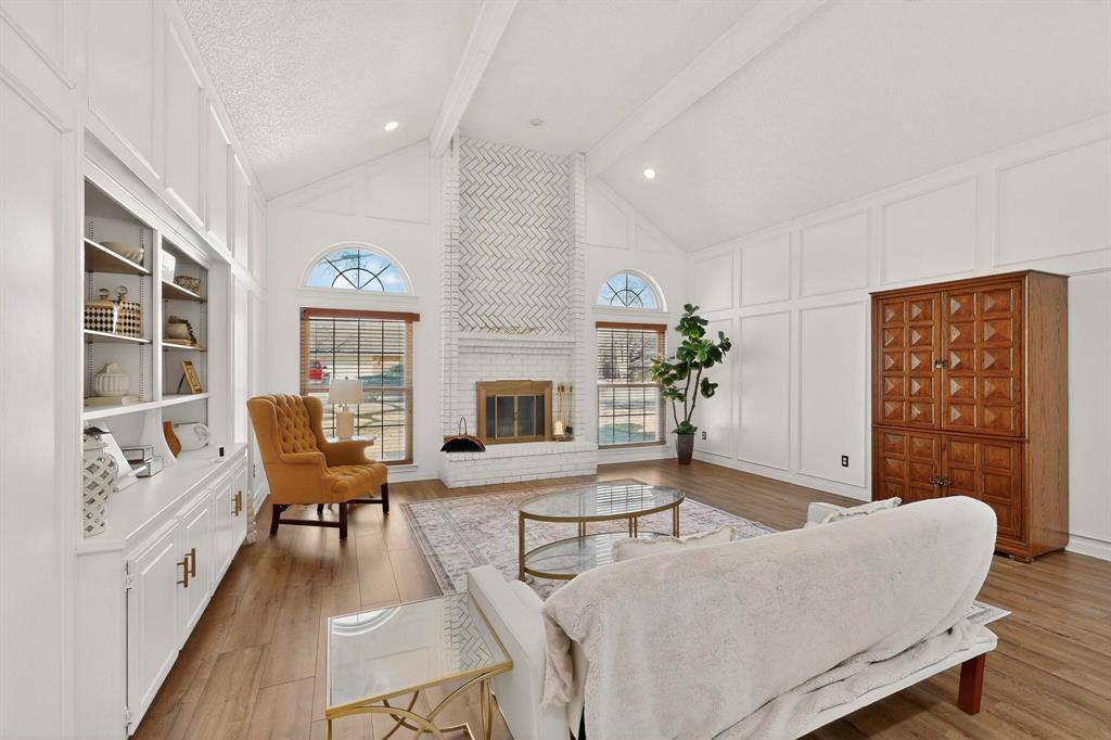 1110 Shady Oak Trail, Mansfield, TX 76063