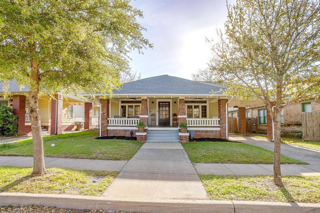 1903 College Avenue, Fort Worth, TX 76110