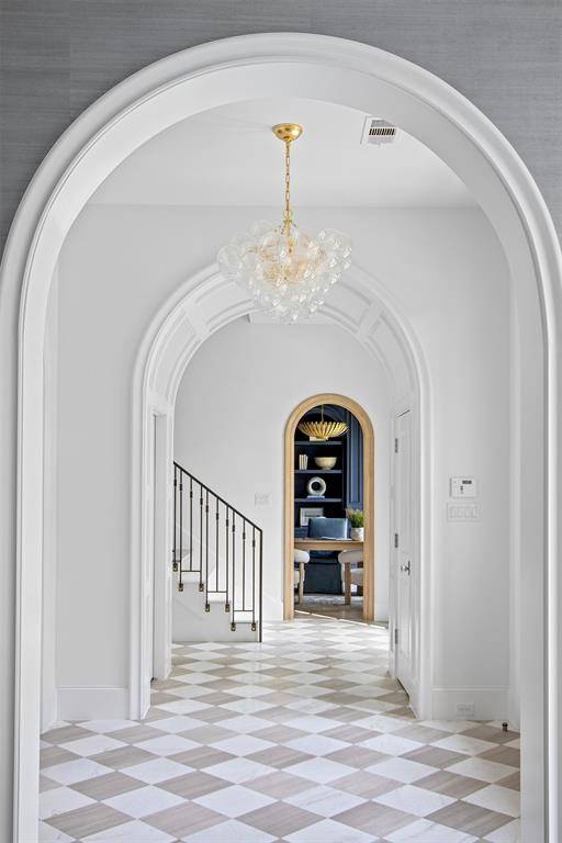 5827 Del Roy Drive, Dallas, TX 75230