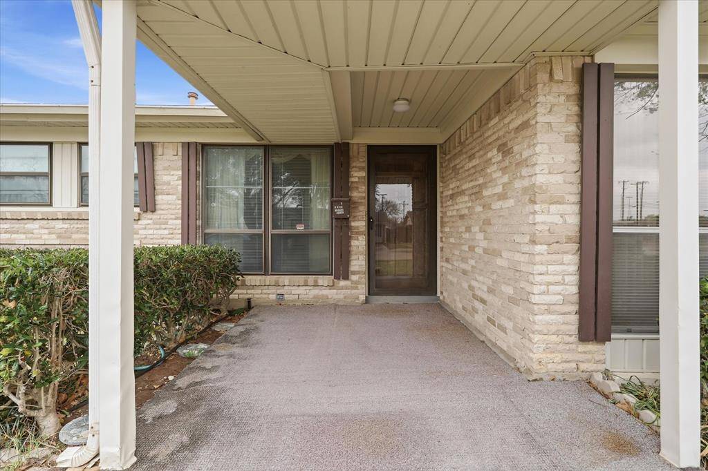 2341 Lagoon Drive, Mesquite, TX 75150