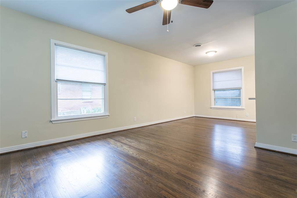 2803 Costa Mesa Drive, Dallas, TX 75228