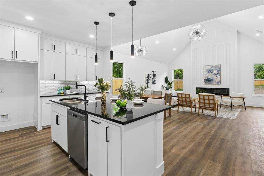 2223 Fordham Road, Dallas, TX 75216