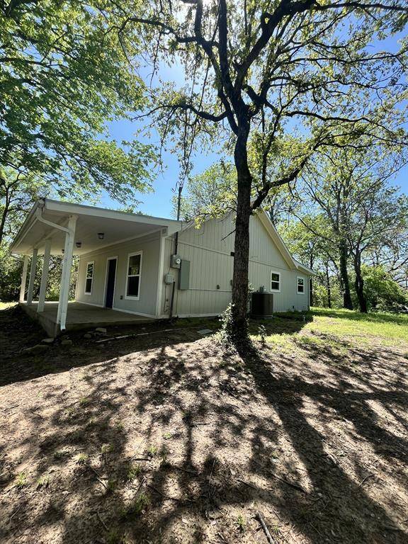 1012 Whispering Springs Drive, Tool, TX 75143