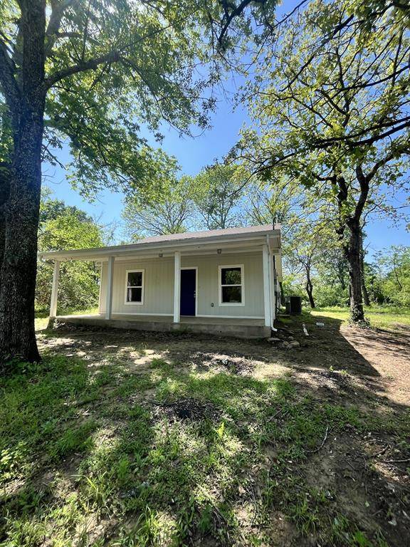 1012 Whispering Springs Drive, Tool, TX 75143