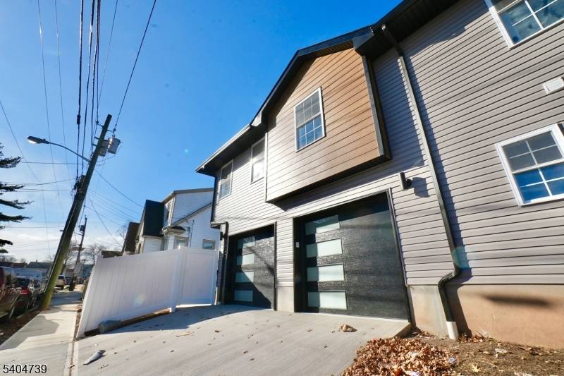 236-238 Keer Ave, Newark City, NJ 07112