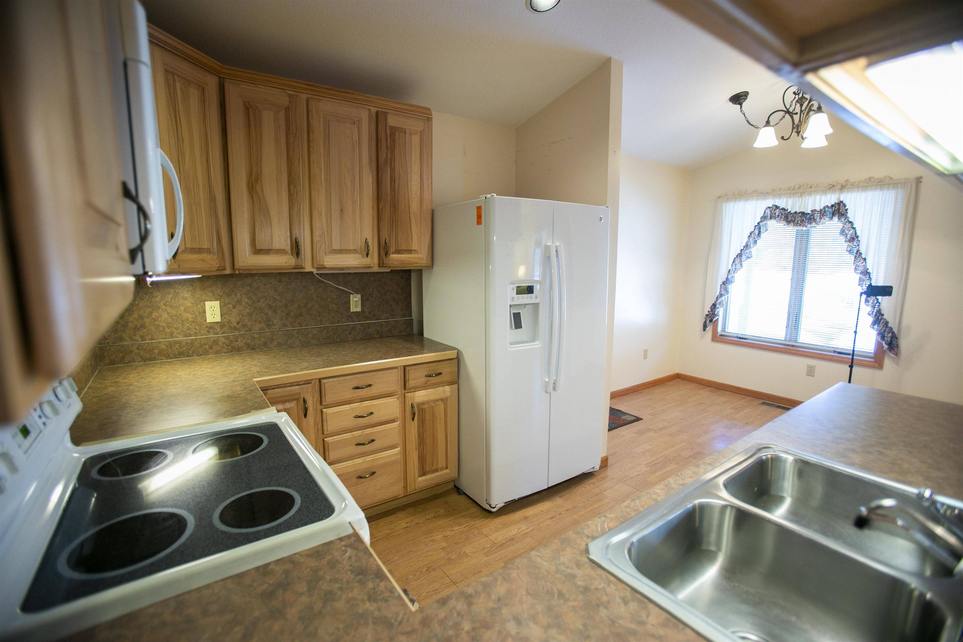 9391 NE Chippewa DR, Rapid River Twp, MI 49659