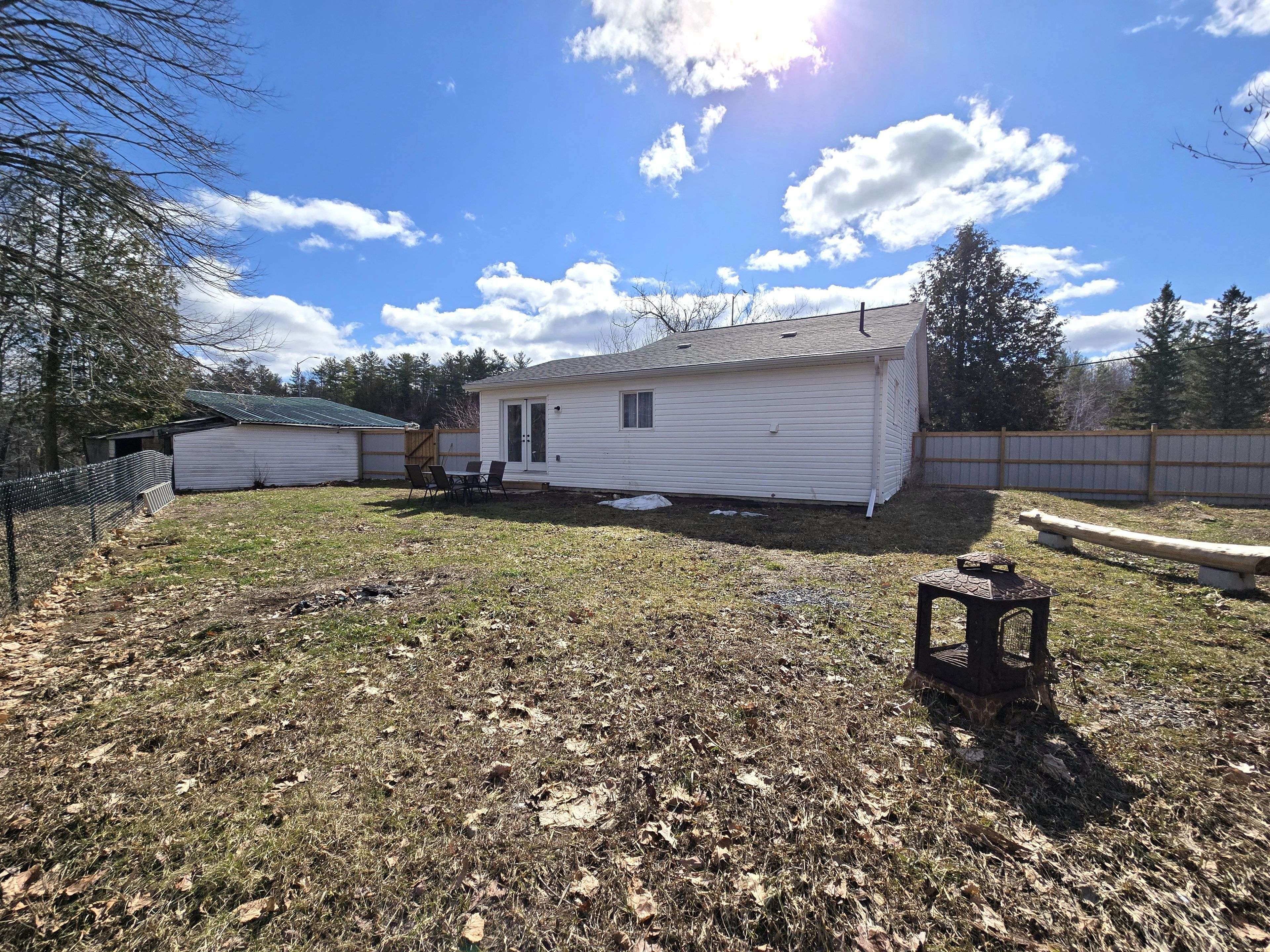 112959 Highway 7 HWY, Addington Highlands, ON K0H 1Z0