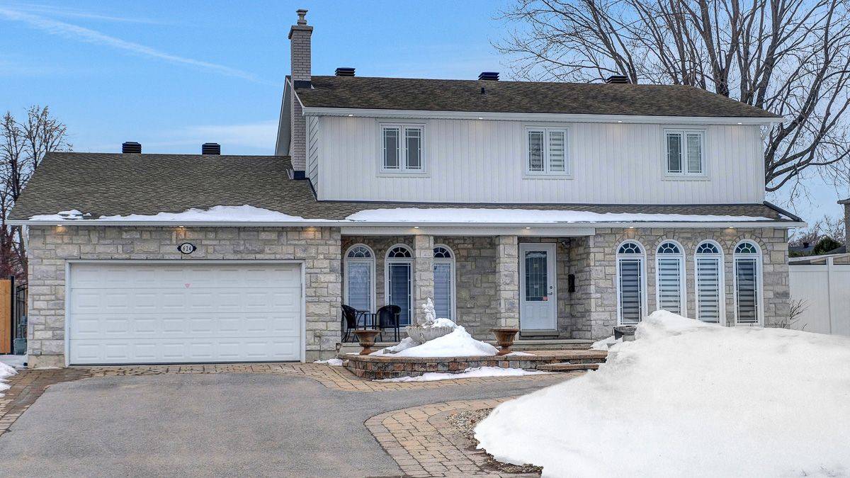 624 Pleasant Park RD, Alta Vista And Area, ON K1H 5N5