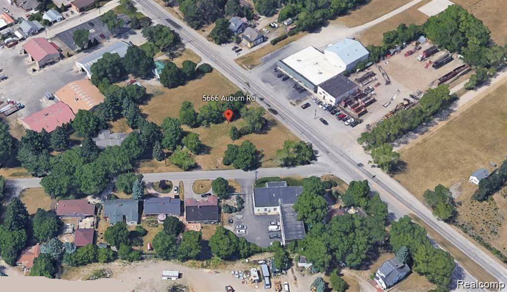5666 AUBURN RD, Shelby Charter Township, MI 48317