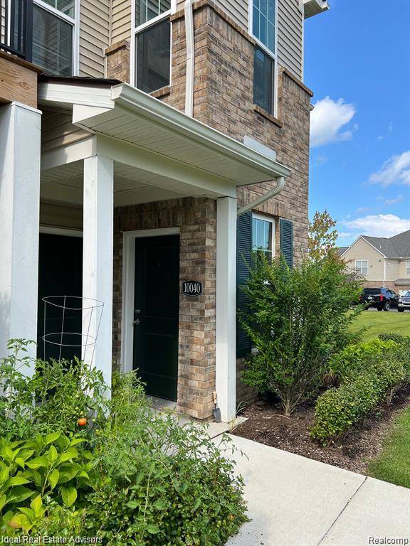 10040 RIDGE RUN ST, Hartland Township, MI 48855